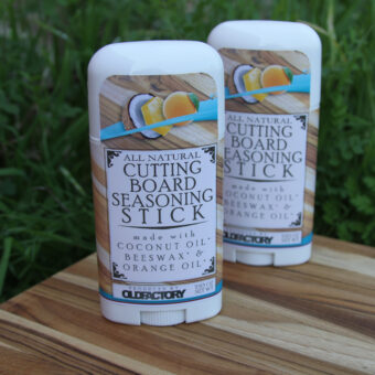 natural way to season your wood cutting board