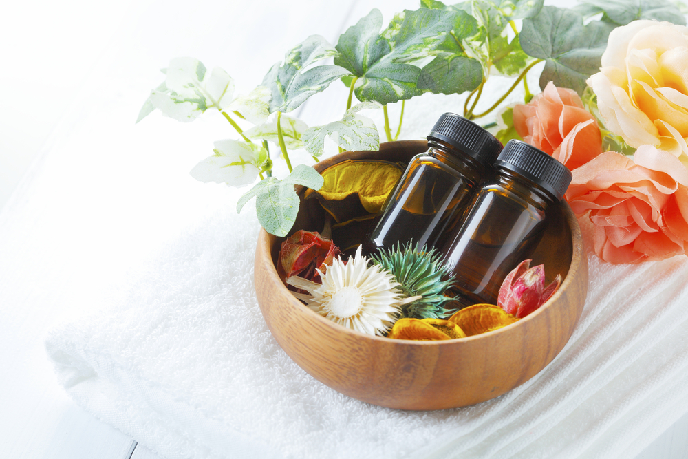 Using Tea Tree Oil for Hair Benefits