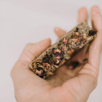 LIMITED EDITION - Rosewater + Mud Facial Bar - Image 2